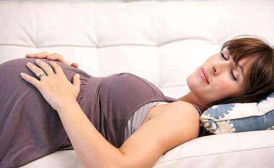 关于整个孕期睡觉的几个知识，这样做对宝宝好，孕妈一定要知道